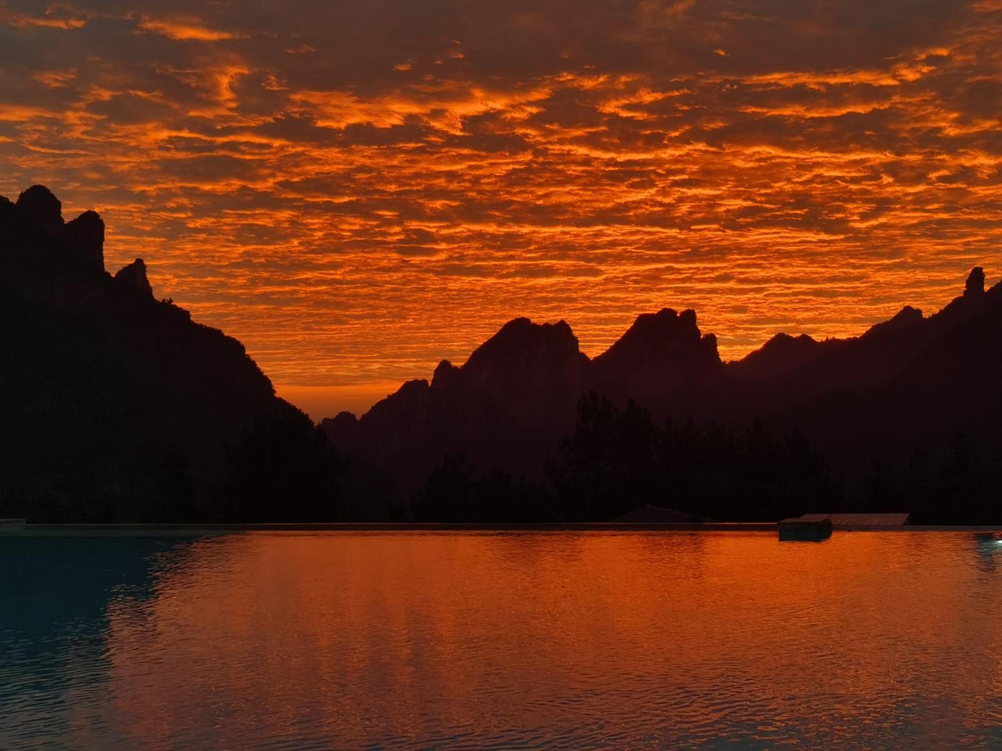 Xman Sunrise Peaks Resort Zhangjiajie Exterior foto
