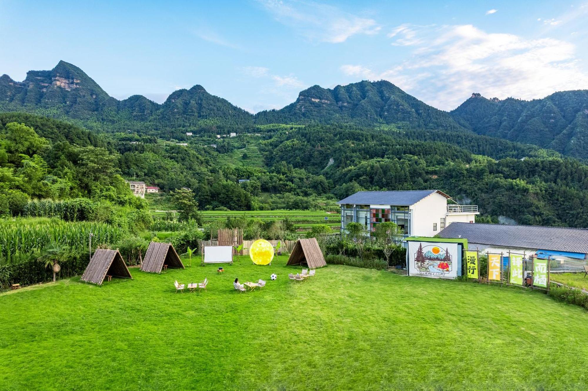Xman Sunrise Peaks Resort Zhangjiajie Exterior foto